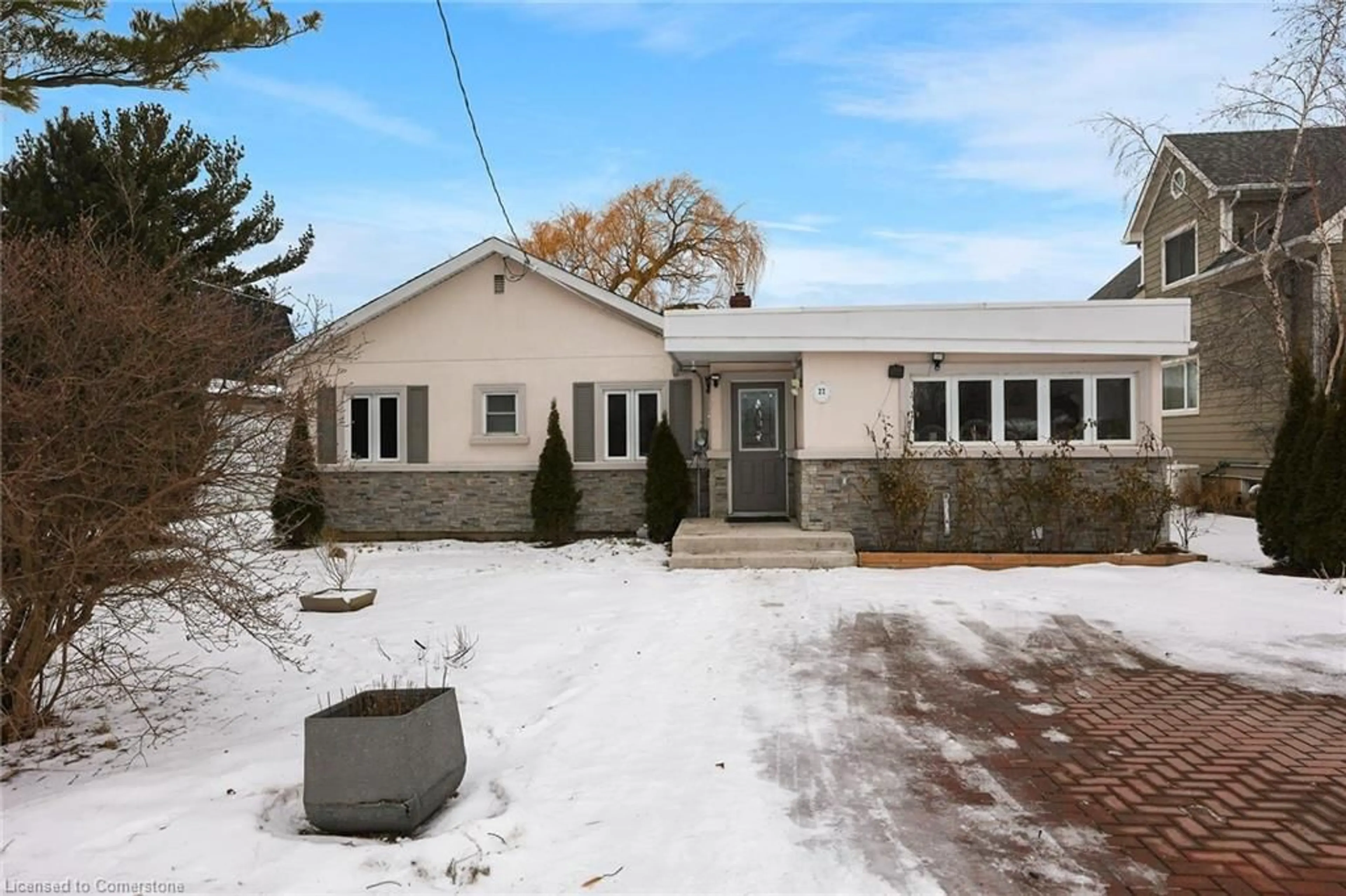 A pic from outside/outdoor area/front of a property/back of a property/a pic from drone, street for 22 Firelane 11 A Rd, Niagara-on-the-Lake Ontario L0S 1J0