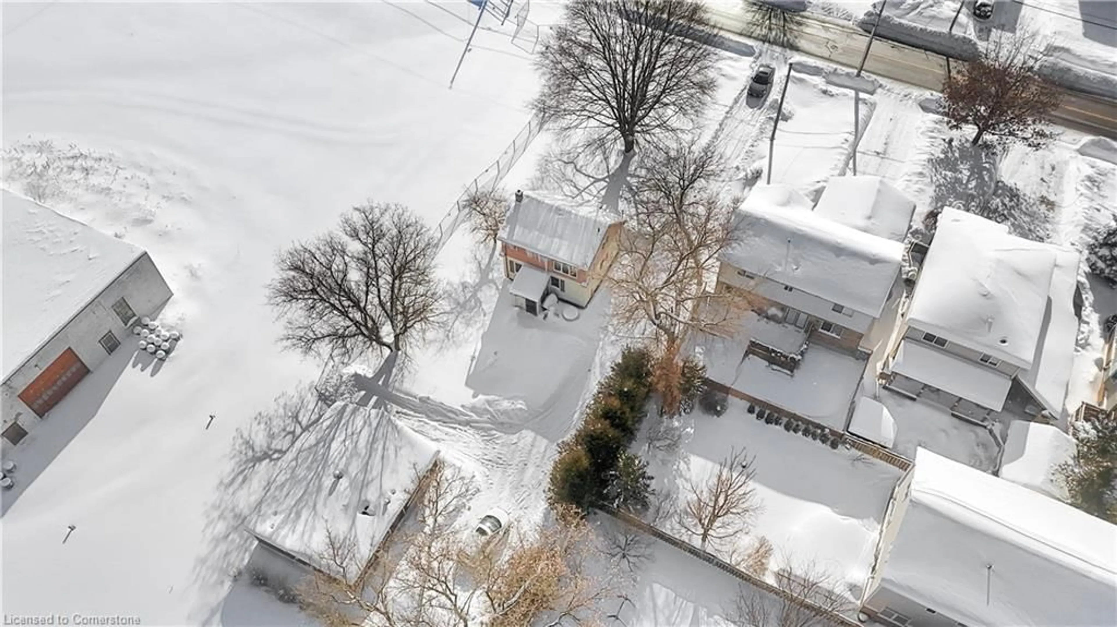 A pic from outside/outdoor area/front of a property/back of a property/a pic from drone, city buildings view from balcony for 107 Bloomingdale Rd, Kitchener Ontario N2K 1A5