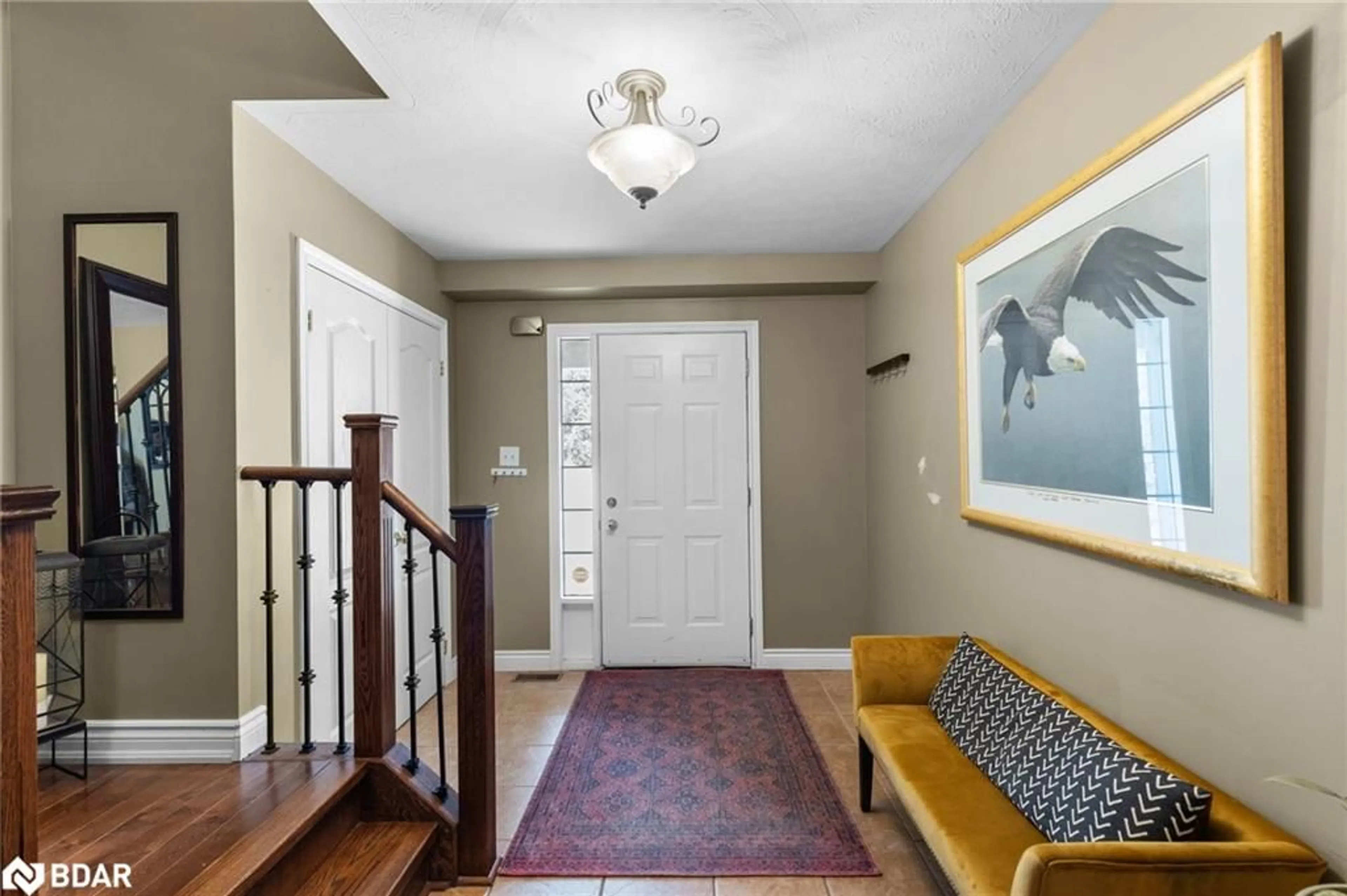 Indoor entryway for 3173 Bass Lake Side Road E, Orillia Ontario L3V 7Y4