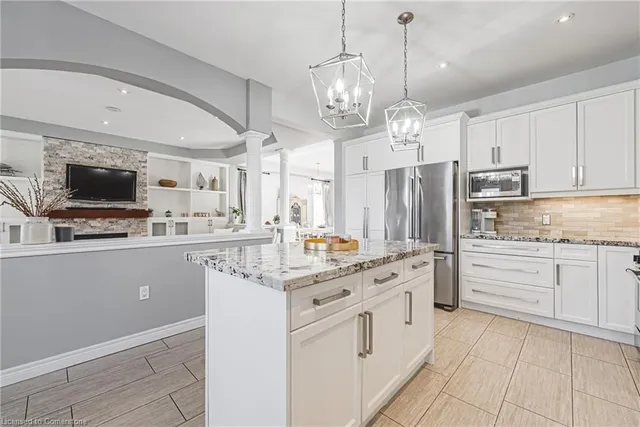Additional property image - 97 Chartwell Cir