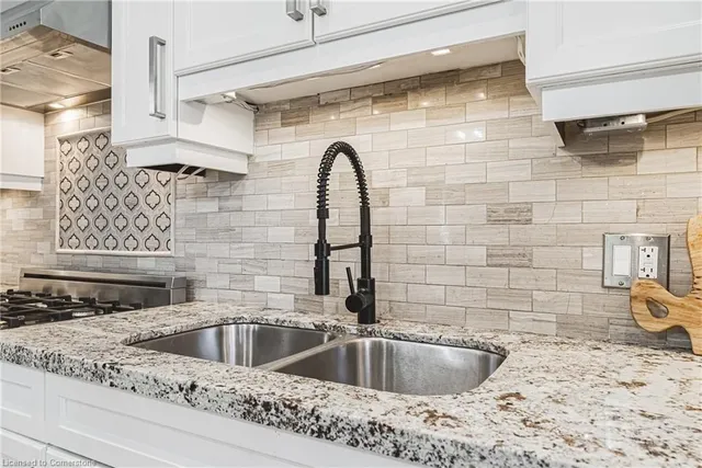 Additional property image - 97 Chartwell Cir
