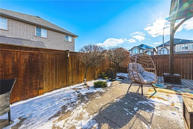 Additional property image - 97 Chartwell Cir