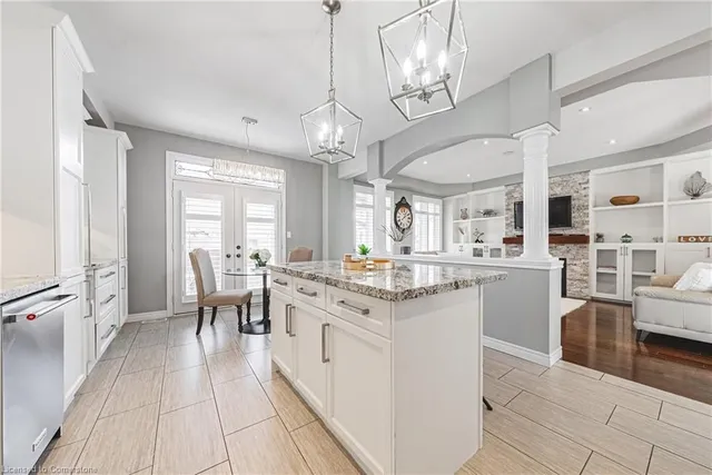 Additional property image - 97 Chartwell Cir