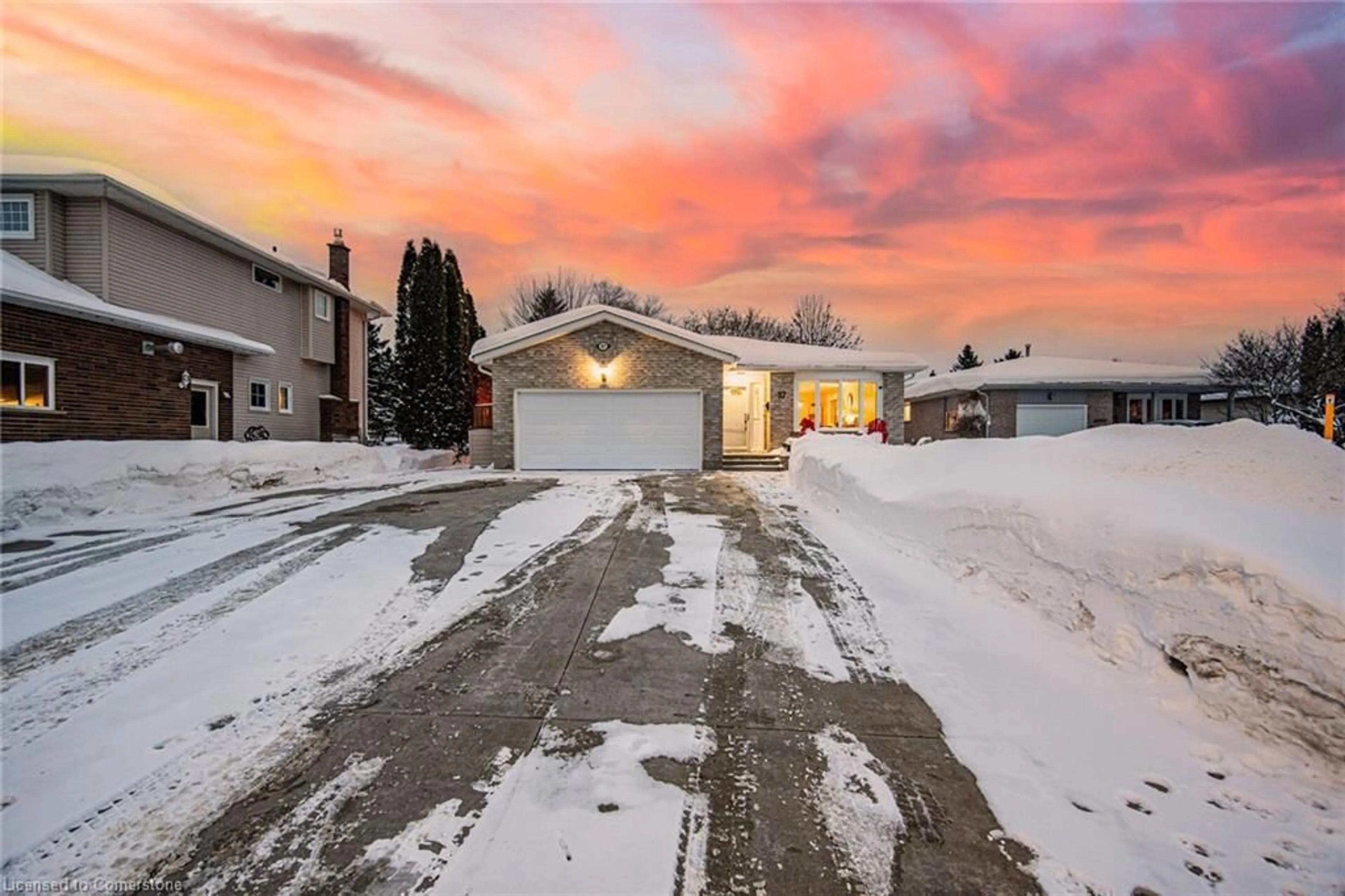 A pic from outside/outdoor area/front of a property/back of a property/a pic from drone, street for 37 Edward St, Drayton Ontario N0G 1P0