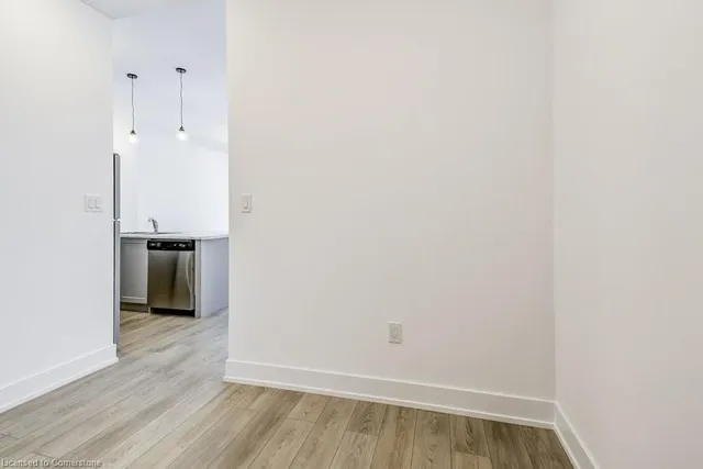 Additional property image - 460 Dundas St Unit 513