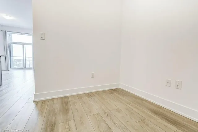 Additional property image - 460 Dundas St Unit 513