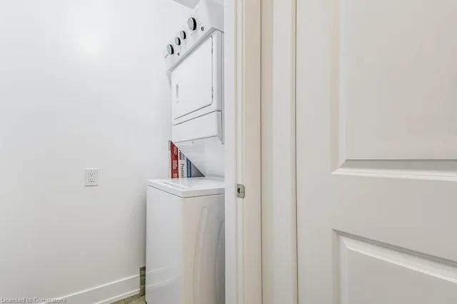 Additional property image - 460 Dundas St Unit 513