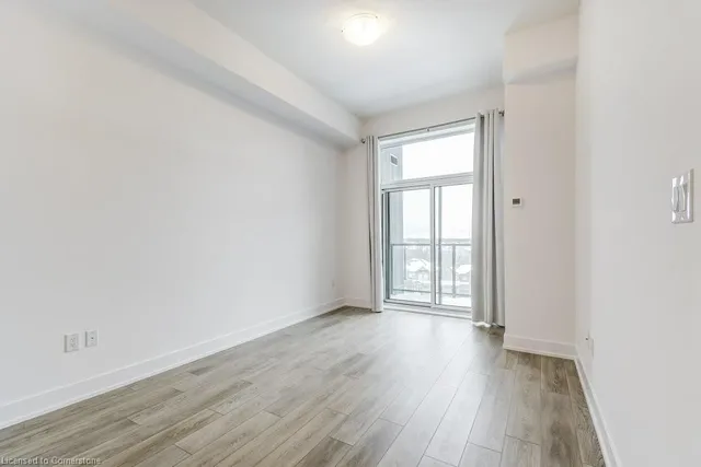 Additional property image - 460 Dundas St Unit 513