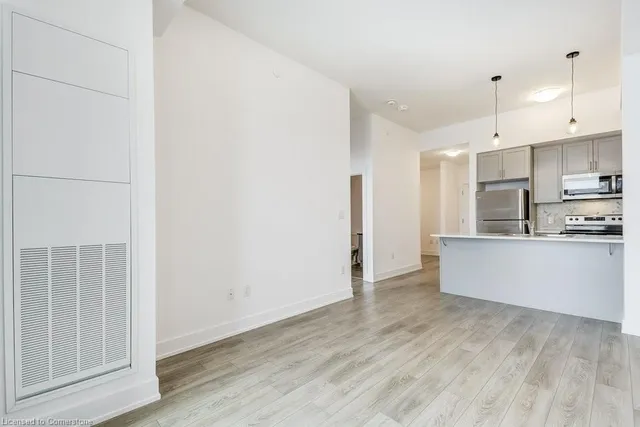 Additional property image - 460 Dundas St Unit 513