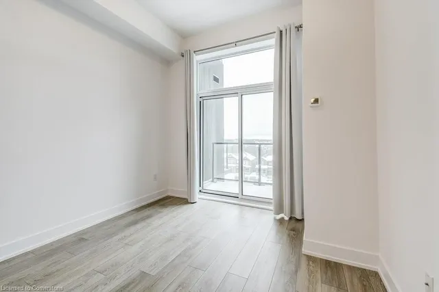 Additional property image - 460 Dundas St Unit 513