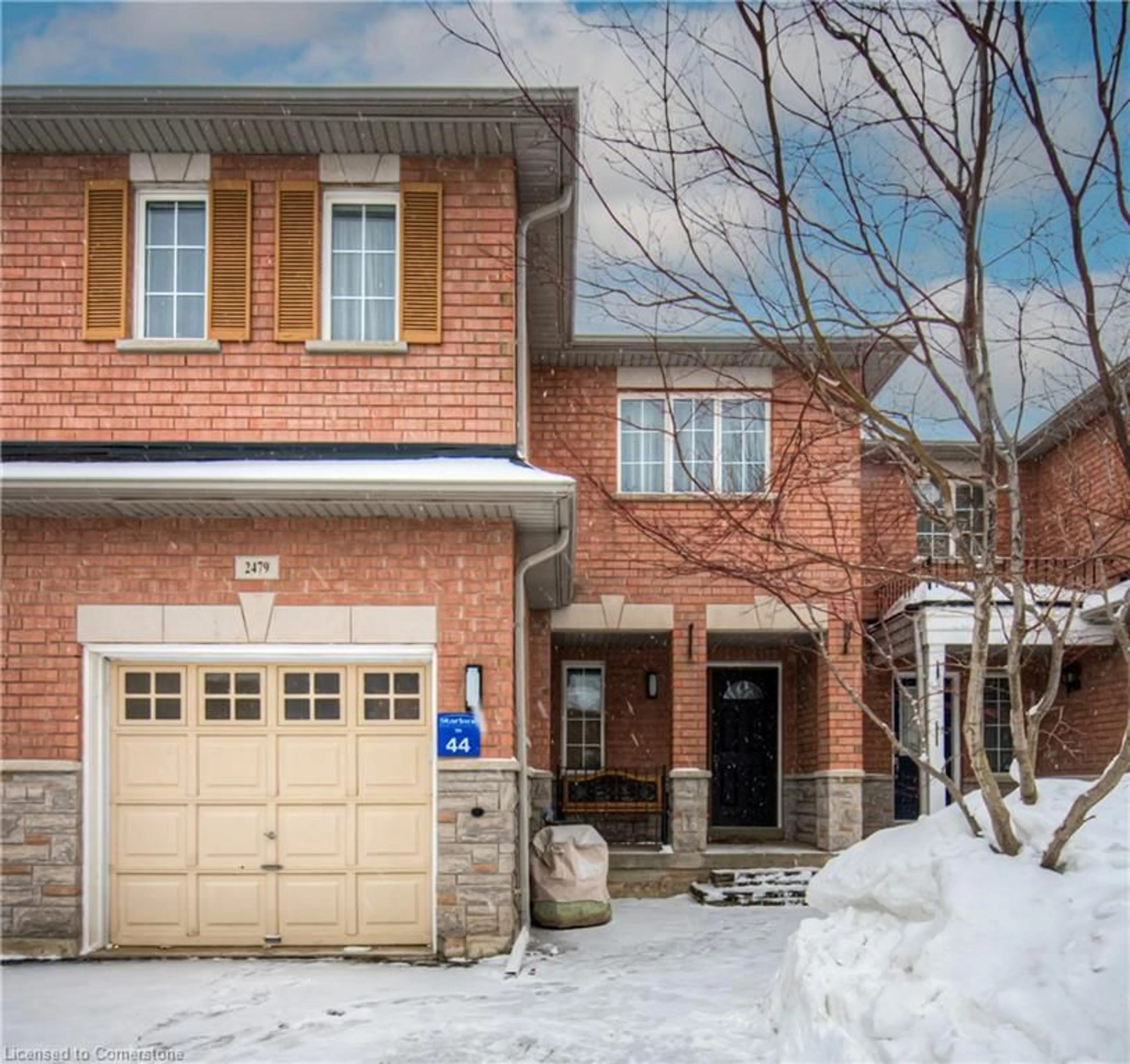 Home with brick exterior material, street for 2479 Newcastle Cres, Oakville Ontario L6M 4P3