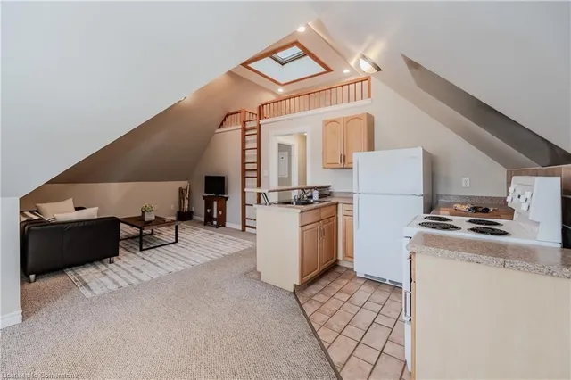 Additional property image - 33 Roland St
