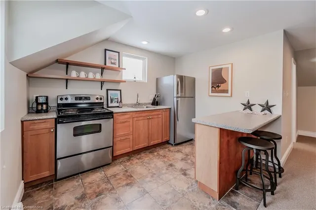 Additional property image - 33 Roland St