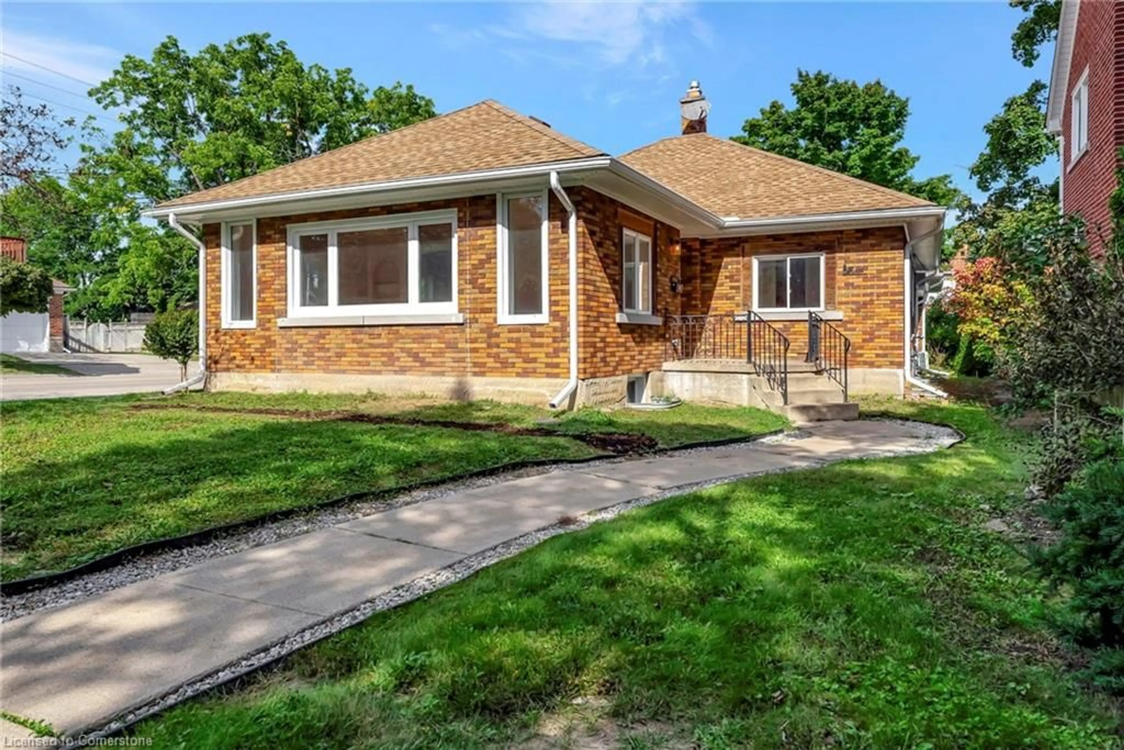 Home with brick exterior material, street for 132 Merner Ave, Kitchener Ontario N2H 1X8