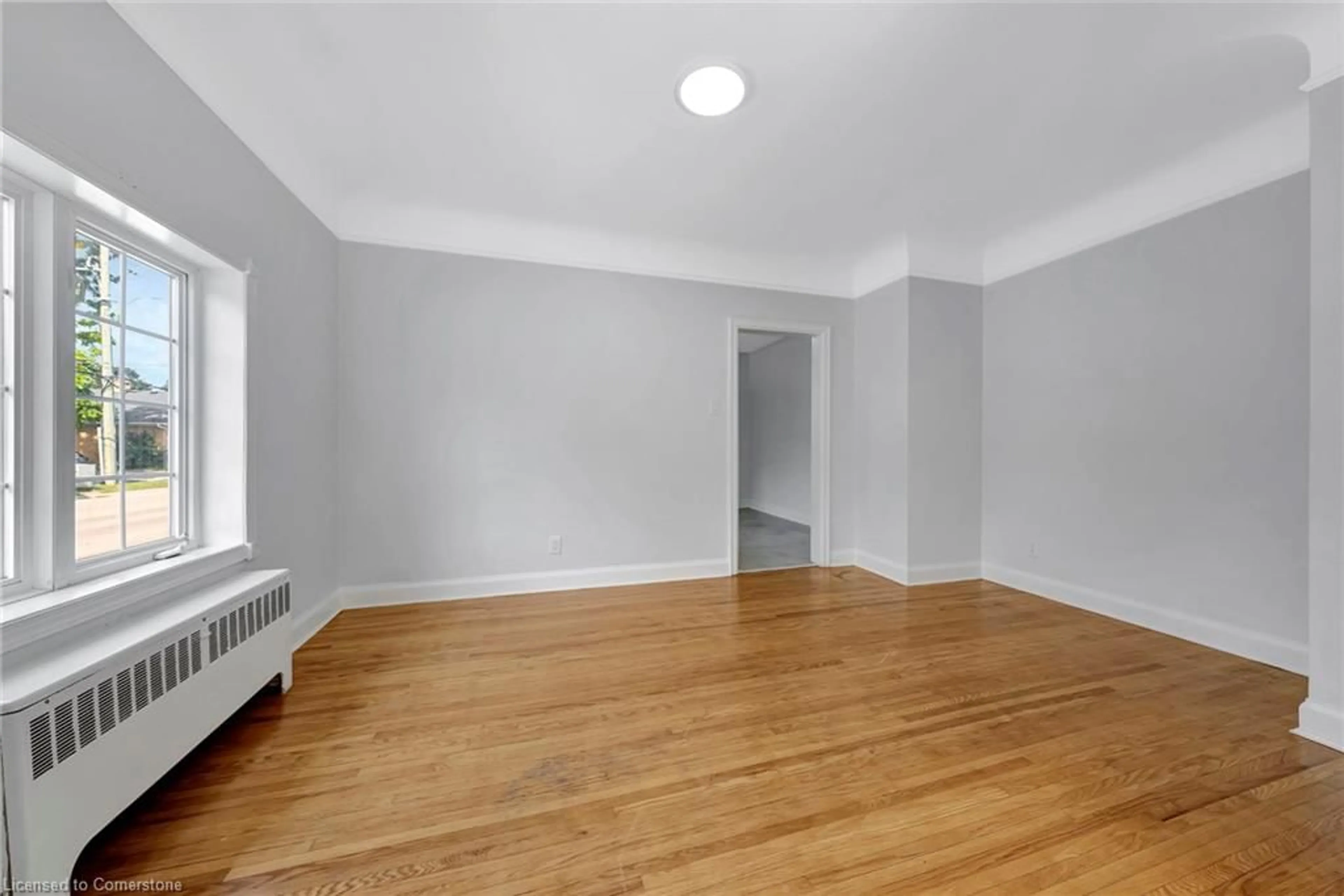 A pic of a room for 132 Merner Ave, Kitchener Ontario N2H 1X8