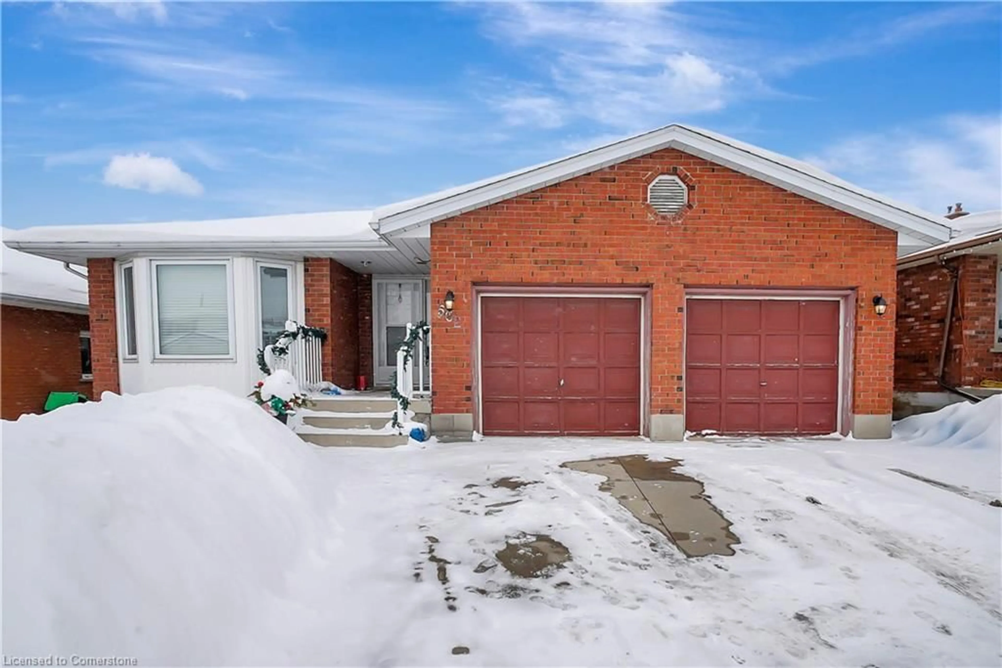 Home with brick exterior material, street for 562 Champlain Blvd, Cambridge Ontario N1R 7V2