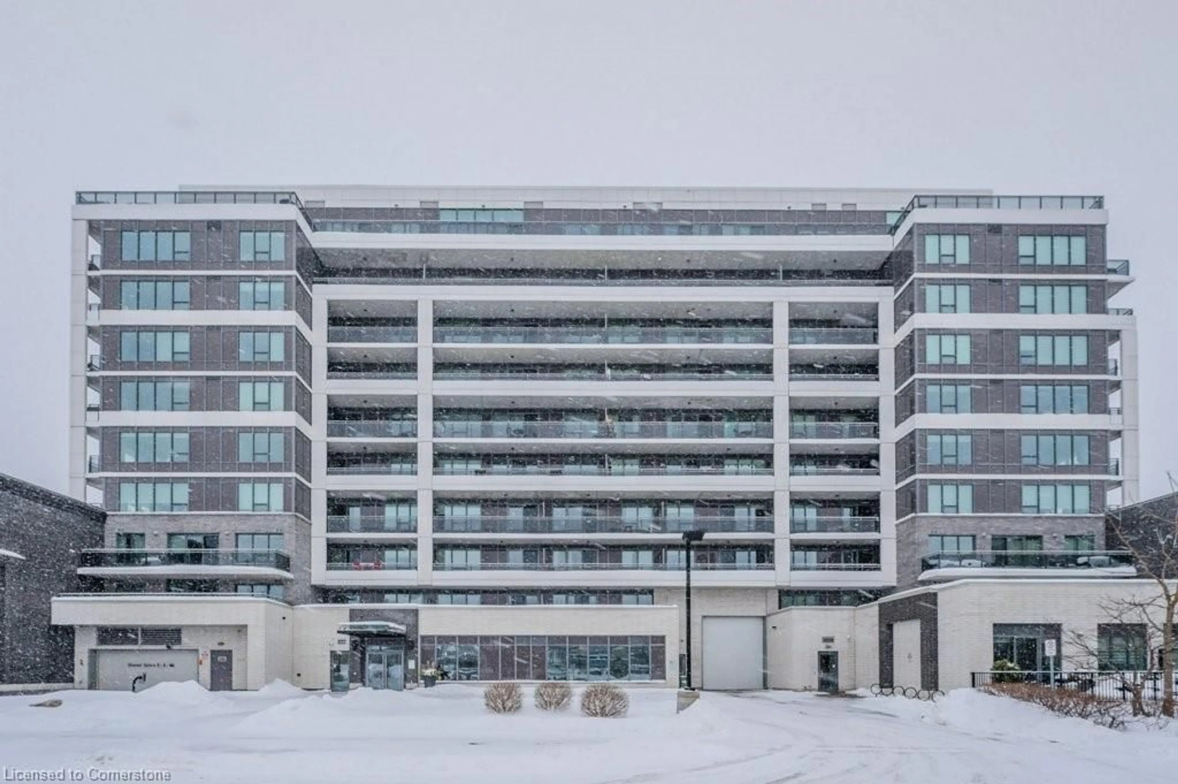 Indoor foyer for 53 Arthur St #904, Guelph Ontario N1E 0P5