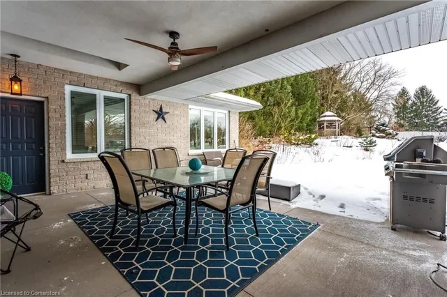 Additional property image - 715 Robson Rd