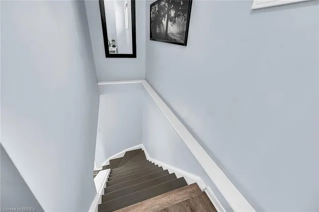 Additional property image - 16 Hillsdale Crt