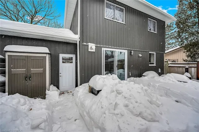 Additional property image - 16 Hillsdale Crt