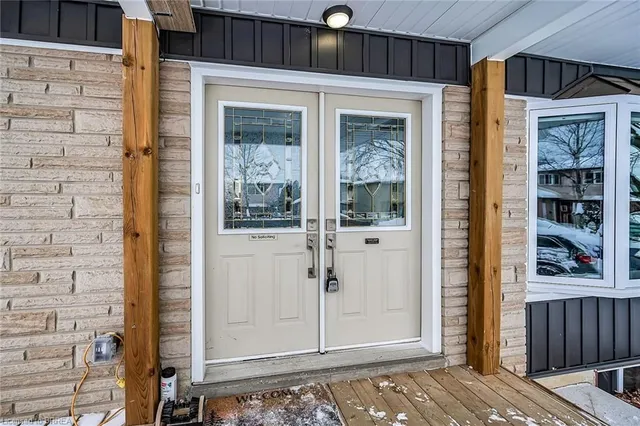 Additional property image - 16 Hillsdale Crt