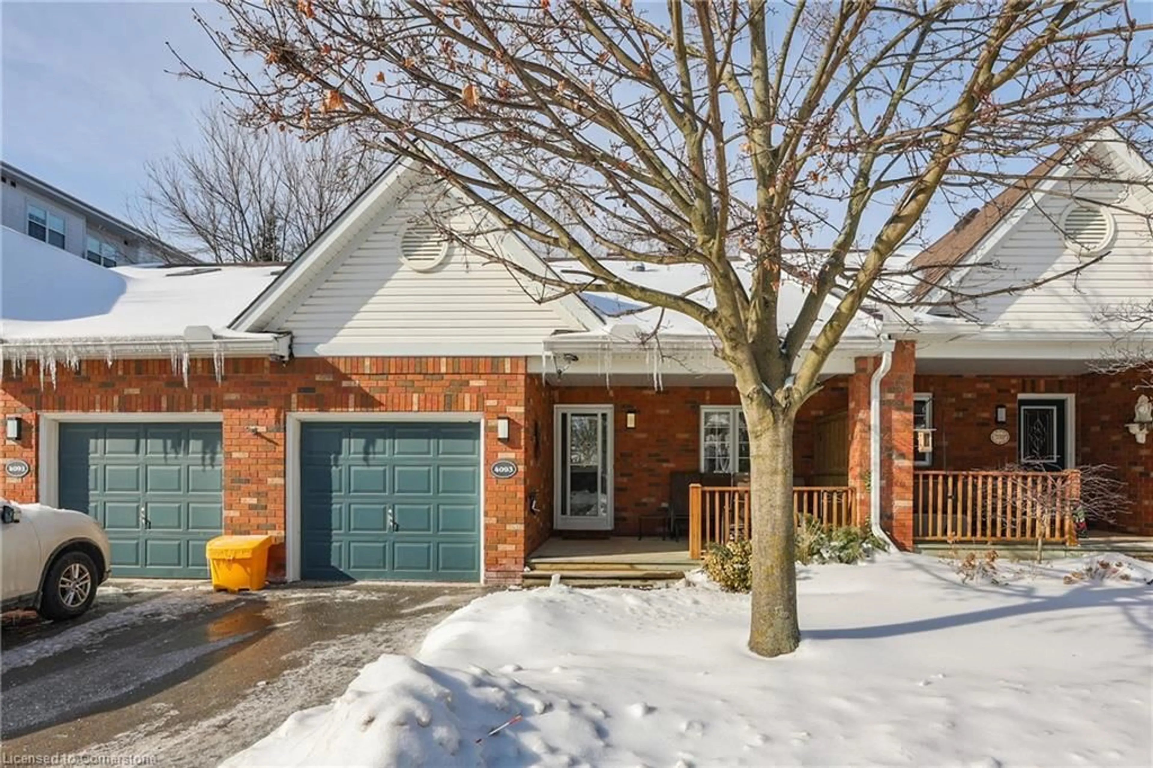 Home with brick exterior material, street for 4093 John Charles Blvd, Vineland Ontario L0R 2C0