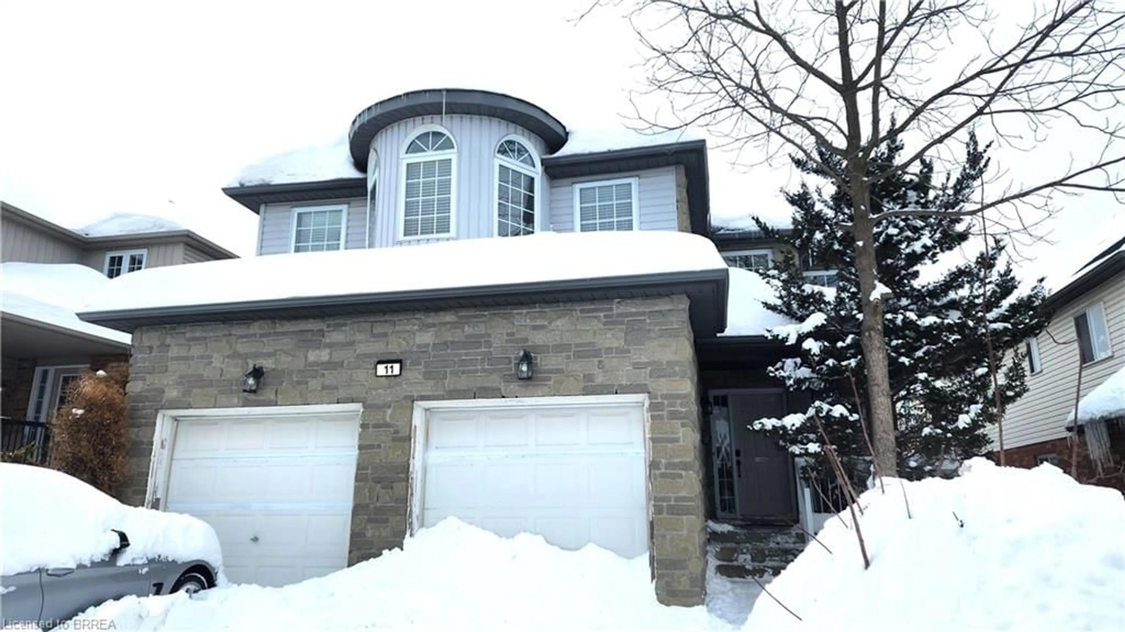 Home with brick exterior material, street for 11 Apple Ridge Dr, Kitchener Ontario N2P 2S2