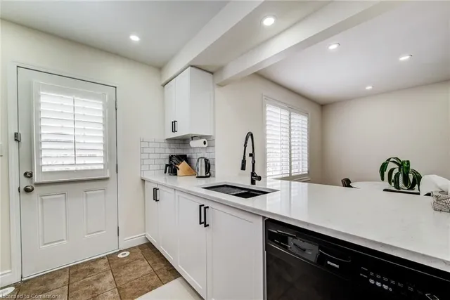 Additional property image - 599 Speyer Cir