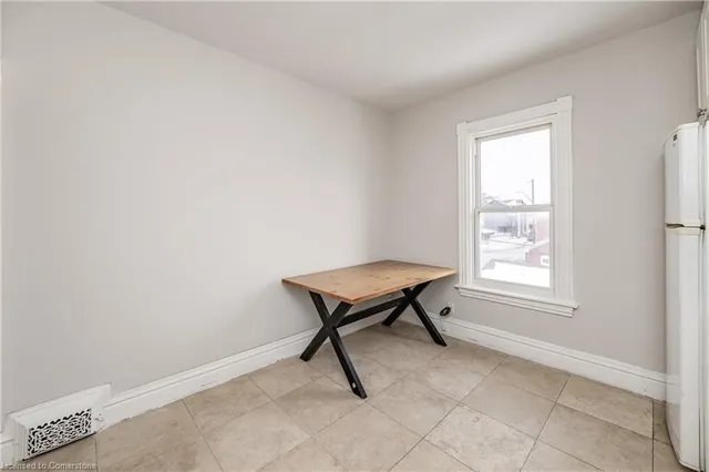 Additional property image - 388 Wilson St