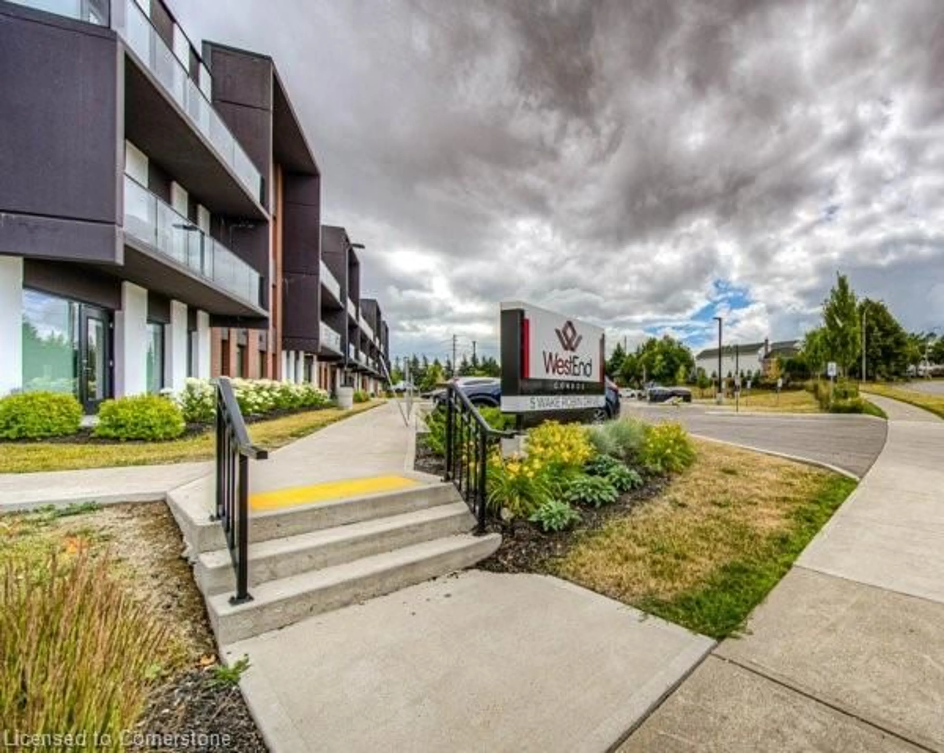 A pic from outside/outdoor area/front of a property/back of a property/a pic from drone, street for 5 Wake Robin Dr #107, Kitchener Ontario N2E 0H6