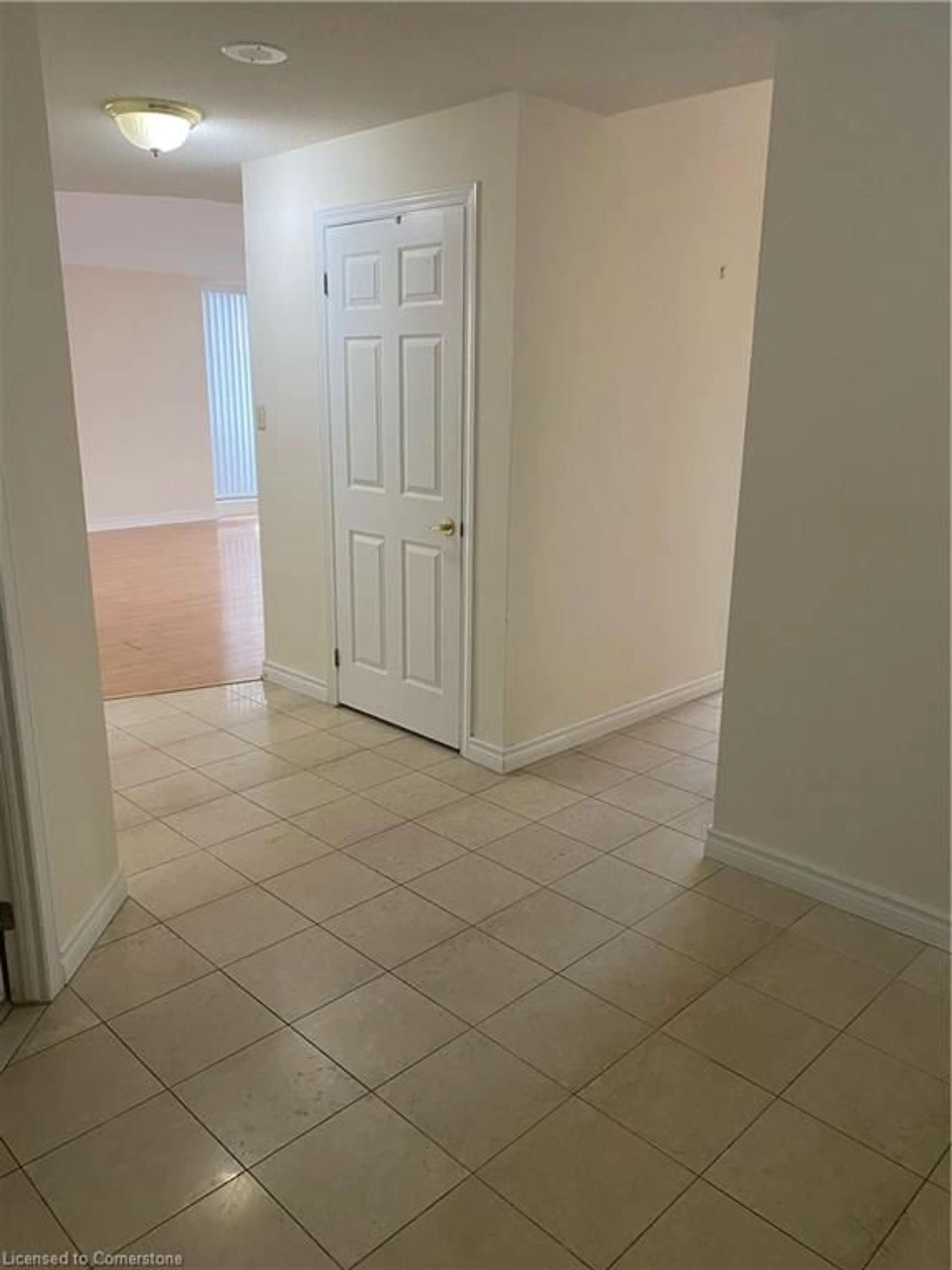 A pic of a room for 67 Caroline St #20B, Hamilton Ontario L8P 3K6