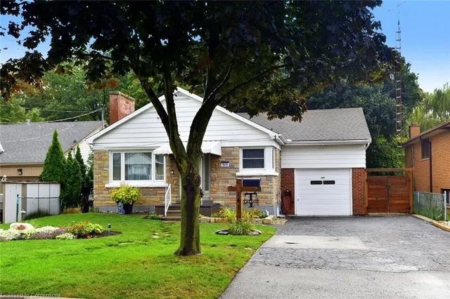 Additional property image - 141 Reid Ave