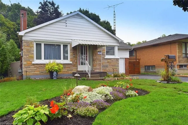 Additional property image - 141 Reid Ave
