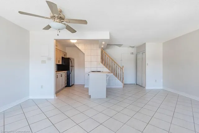Additional property image - 10 John St Unit 605