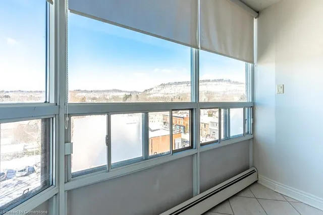 Additional property image - 10 John St Unit 605