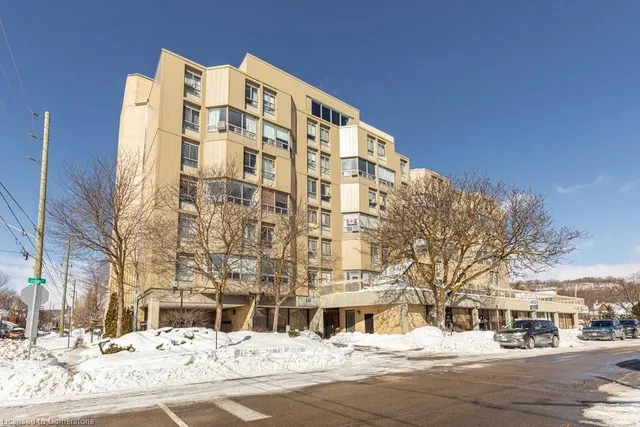 Additional property image - 10 John St Unit 605