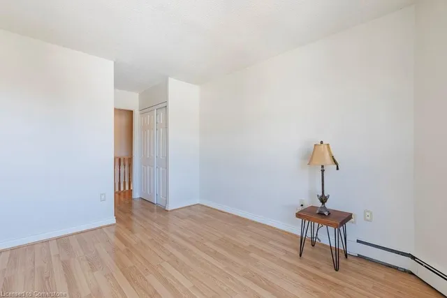 Additional property image - 10 John St Unit 605