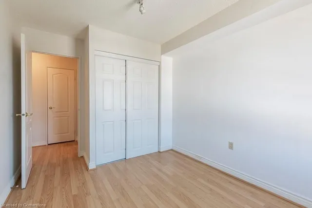 Additional property image - 10 John St Unit 605