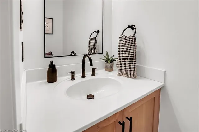 Additional property image - 17 Parkway Pl