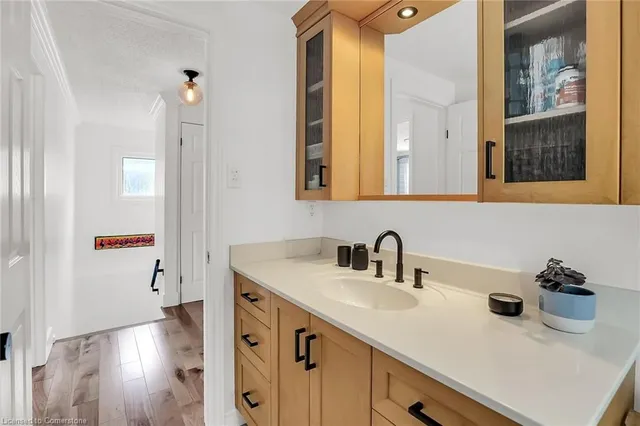 Additional property image - 17 Parkway Pl