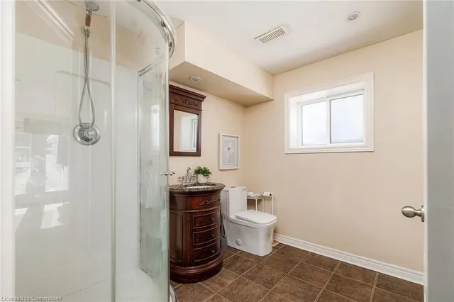 Additional property image - 79 Ann St