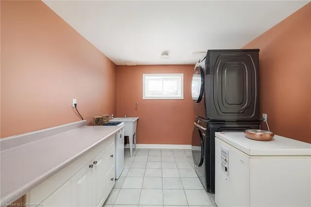 Additional property image - 79 Ann St