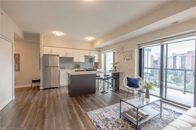 Additional property image - 15 Queen St Unit 902