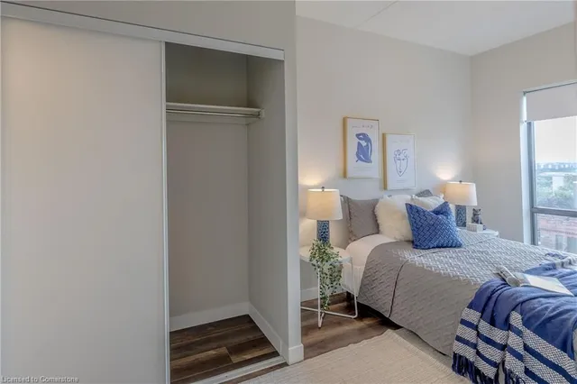 Additional property image - 15 Queen St Unit 902