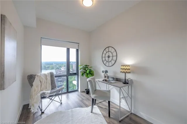 Additional property image - 15 Queen St Unit 902
