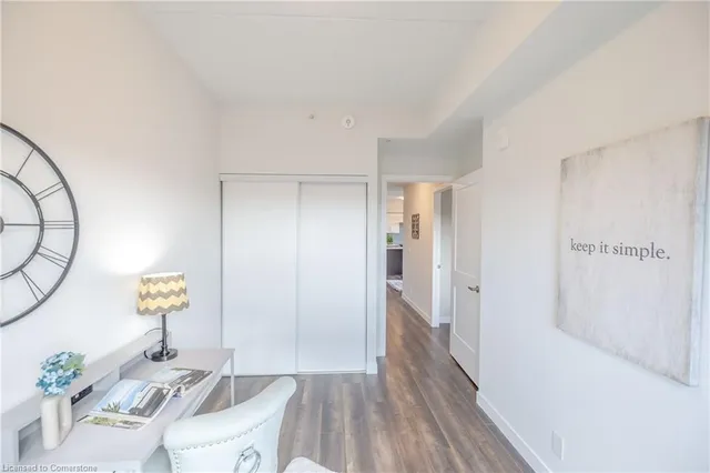 Additional property image - 15 Queen St Unit 902