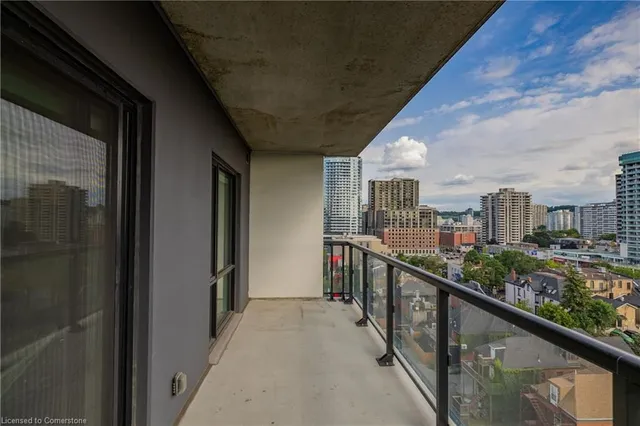 Additional property image - 15 Queen St Unit 902
