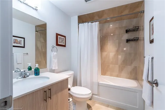 Additional property image - 16 Markle Cres Unit 211