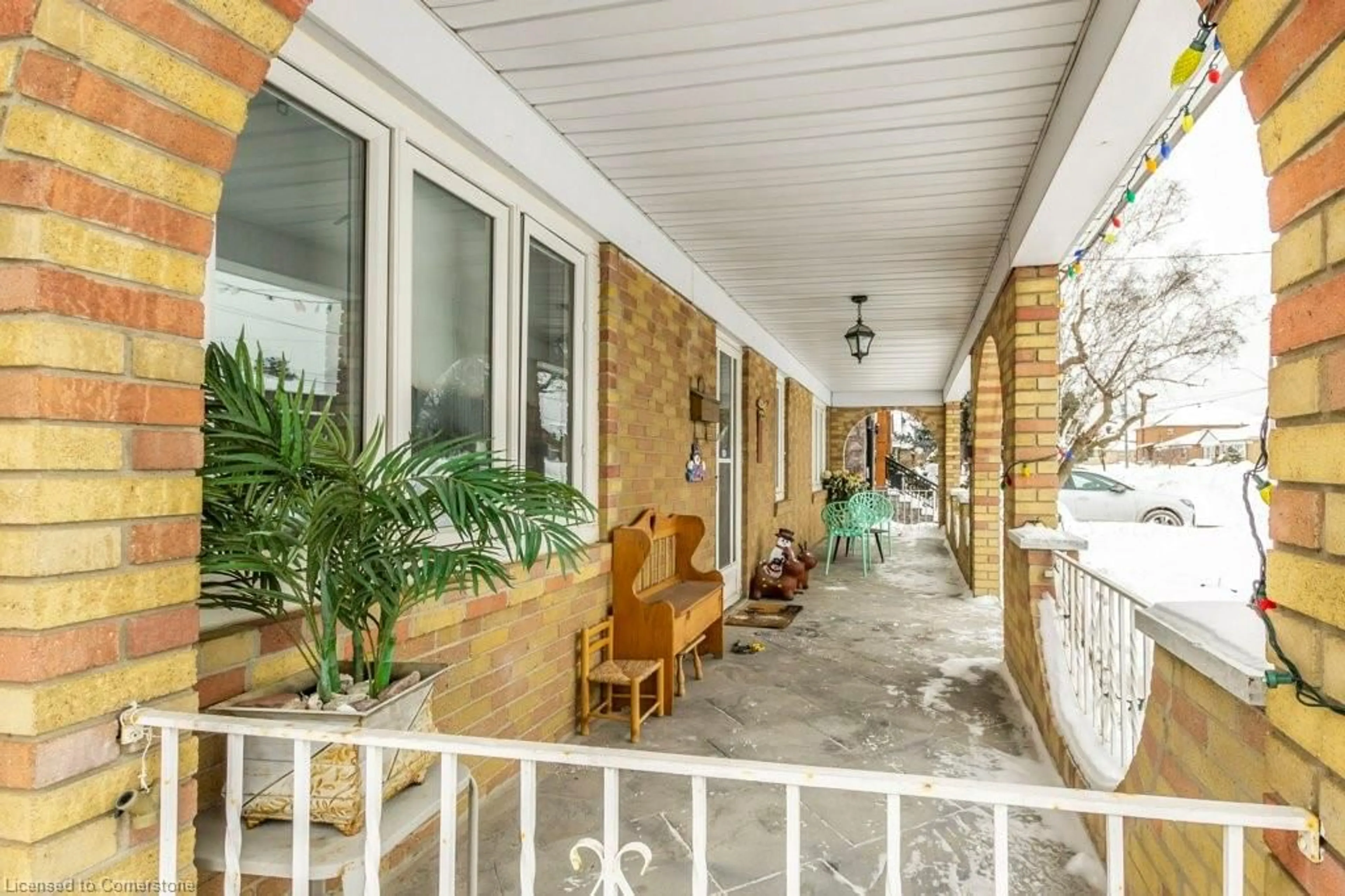 Patio, street for 156 Calvington Dr, Toronto Ontario M3M 2M6