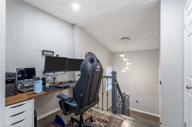 Additional property image - 179 Highbury Dr